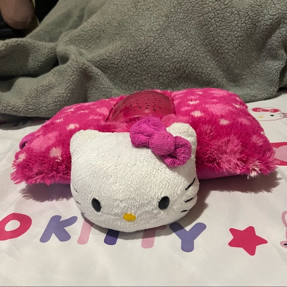 Hello Kitty Toys Hello Kitty Dream Lites Pillow Pet Poshmark